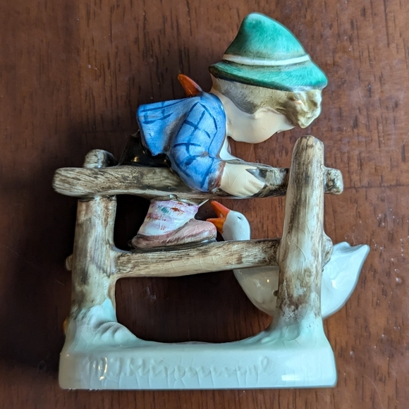 1948 MJ HUMMEL barnyard hero figurine 195 - Picture 7 of 10